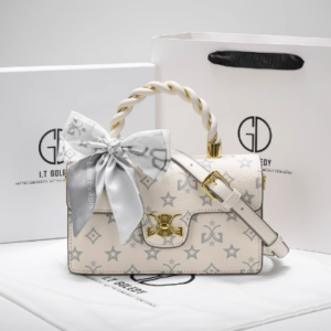 ITGDLEDY小眾女生可愛包包新款超火時尚百搭斜挎小包生日禮物