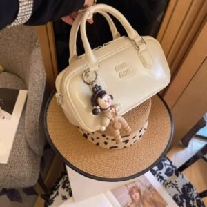 簡約精緻小眾設計新款波士頓女包時尚通勤保齡球包枕頭包