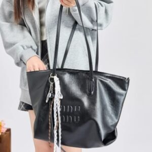 三福包包托特包大容量女質感上班通勤腋下包黑色單肩包大學生上課